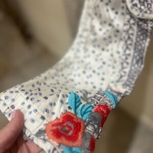 Johnny Was White Floral Embroidered Track Pants